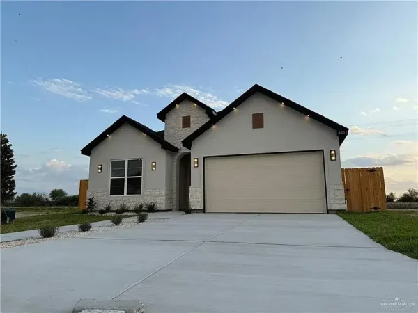 4112 Carol Ln