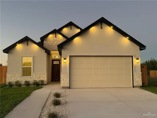 4005 Alexia Ln